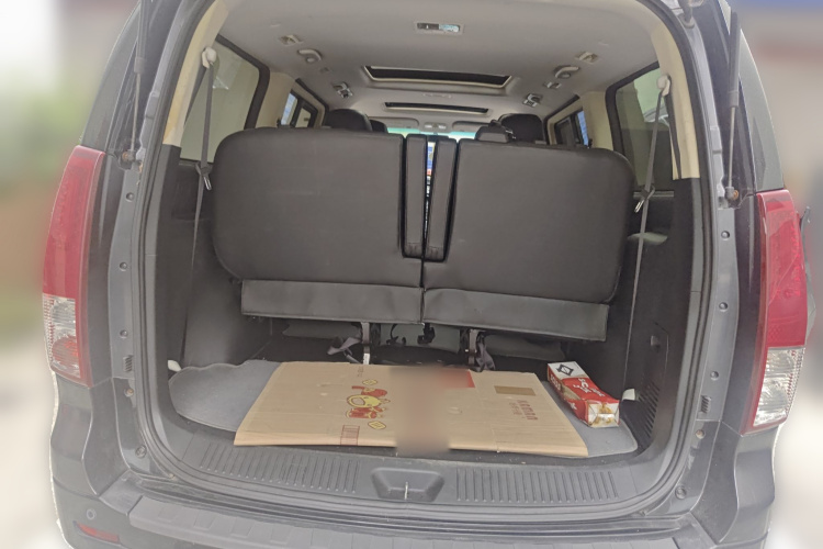 Forthing CM7 2015 imagem de carro #21