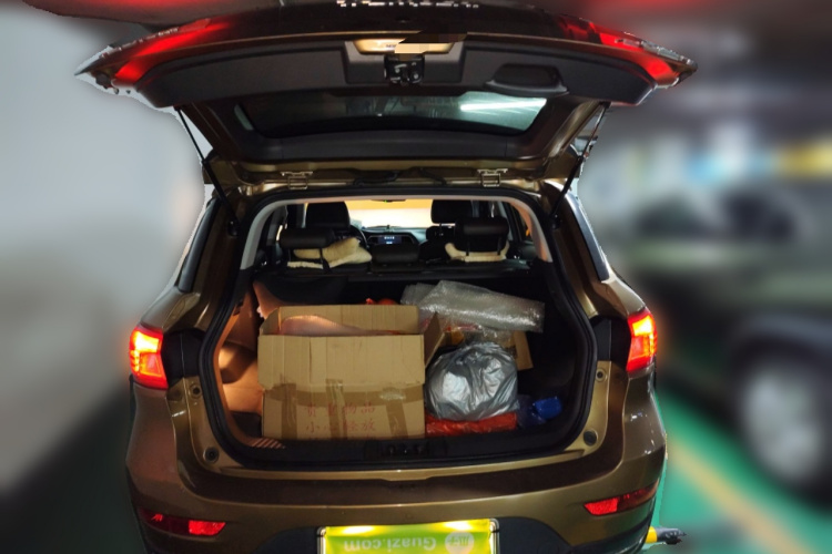 GAC Trumpchi GS4 New Energy 2018 #21 GAC Trumpchi GS4 New Energy 2018 car image #21