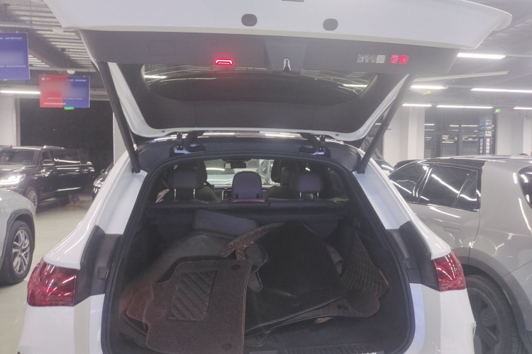 Mercedes-Benz EQE SUV 2023 car image #21