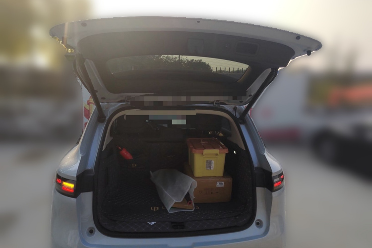 零跑汽车 零跑B10 2025 汽车图片 #21