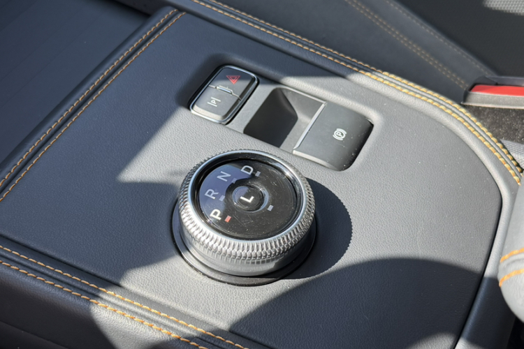 Ford Mustang Mach-E 2023 car image #21