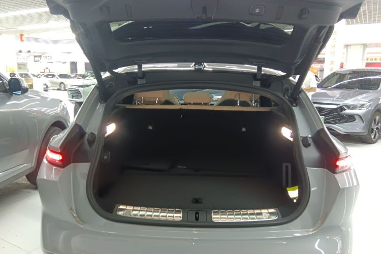 NIO ET5T 2023 car image #21