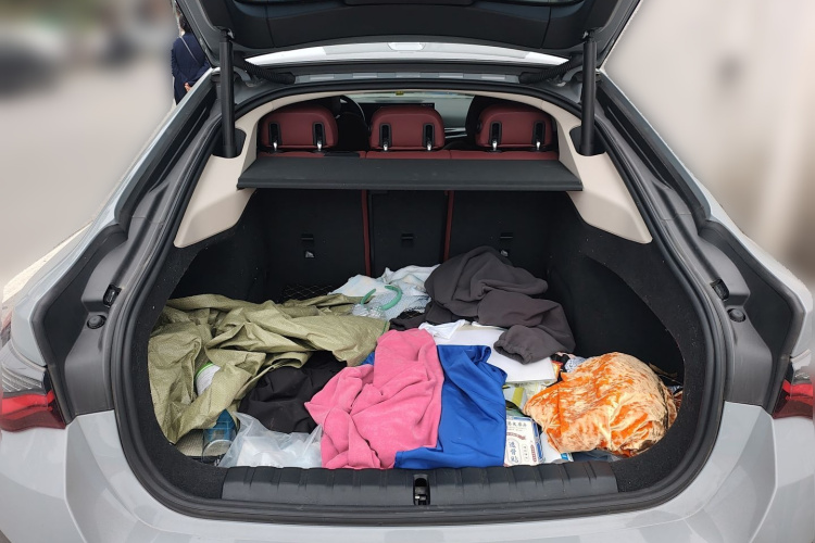 BMW i4 M50 2023 #21 BMW i4 M50 2023 car image #21