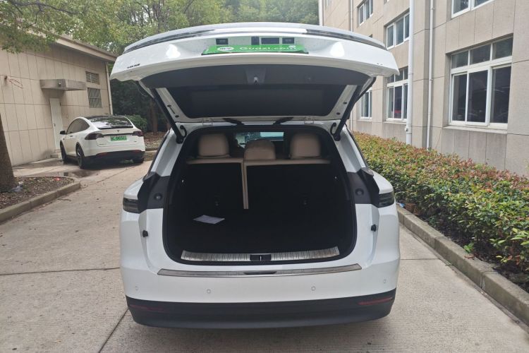 理想汽车 理想i6 2025 汽车图片 #21