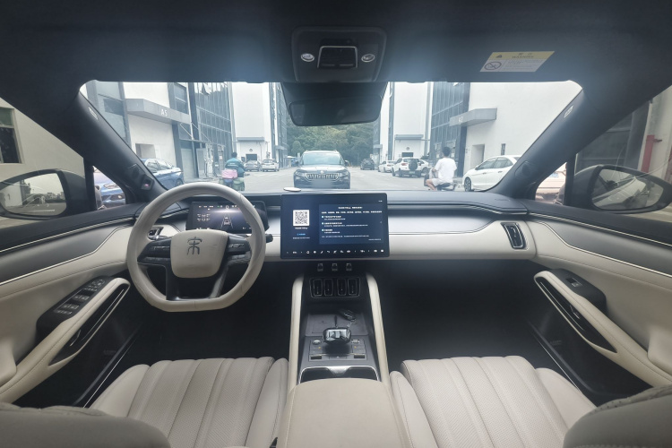 BYD SongL EV 2024 #21 BYD SongL EV 2024 car image #21