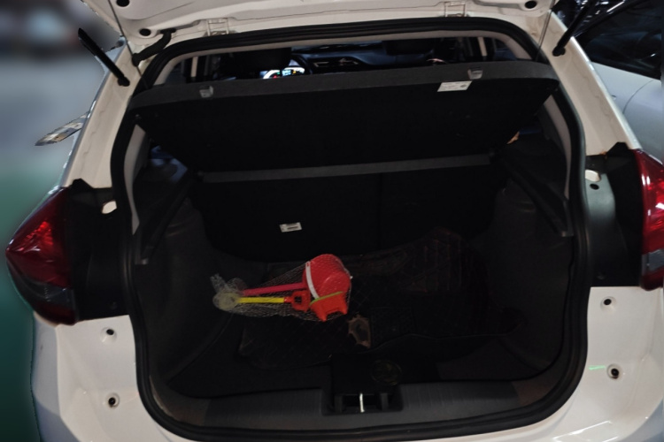 2018 #21 2018 car image #21