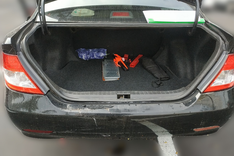 BYD F3R 2018 #21 BYD F3R 2018 car image #21