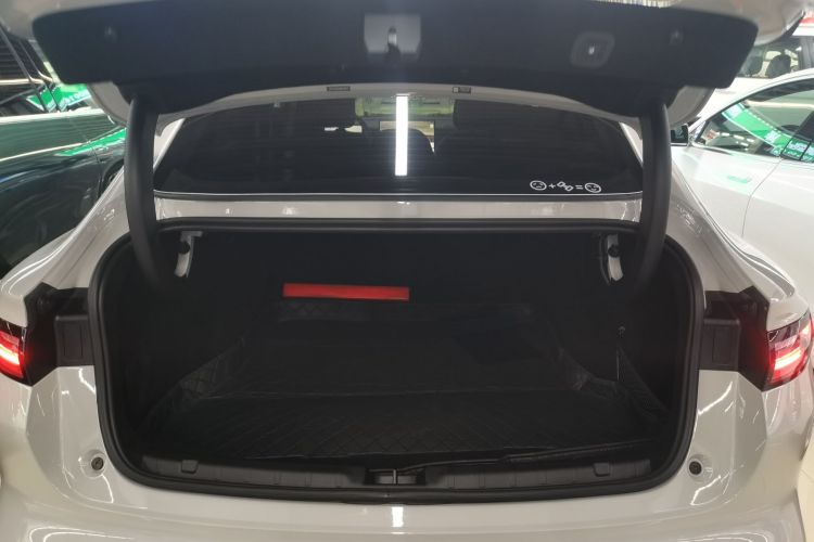 零跑汽车 零跑B01 2025 汽车图片 #21