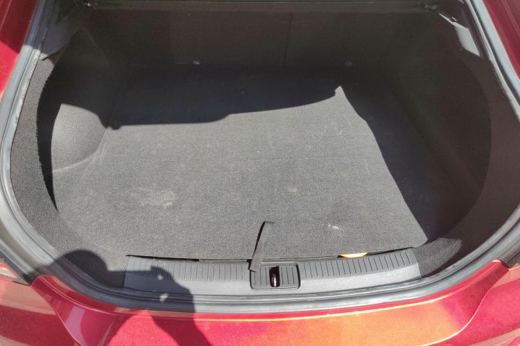 MG 6 New Energy 2020 immagine di auto #21