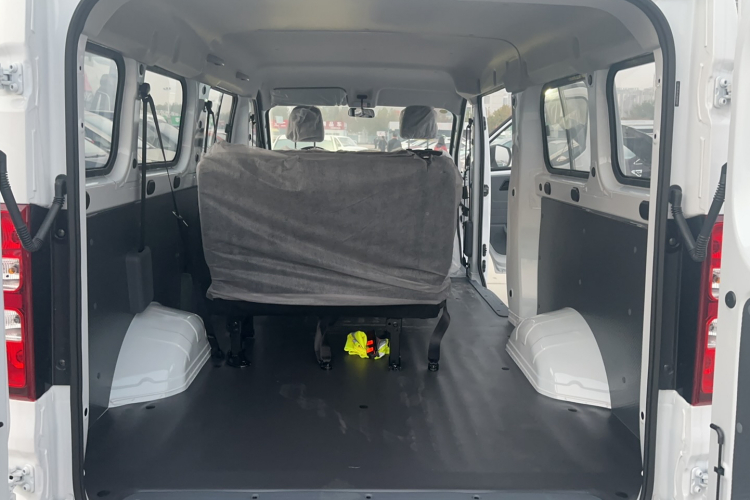 五菱汽车 五菱扬光 2025 #21 五菱汽车 五菱扬光 2025 汽车图片 #21