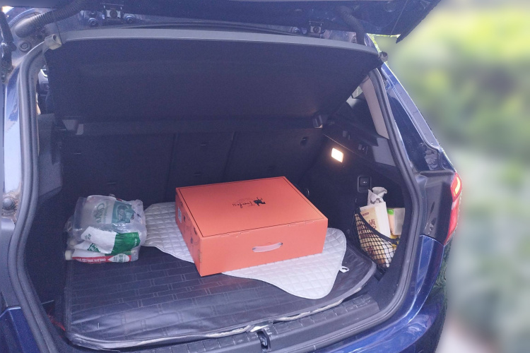 BMW 2 Series Tourer (Imported) 2016 immagine di auto #21