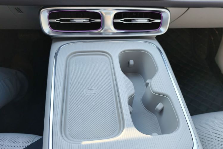 零跑汽车 零跑B01 2025 汽车图片 #21