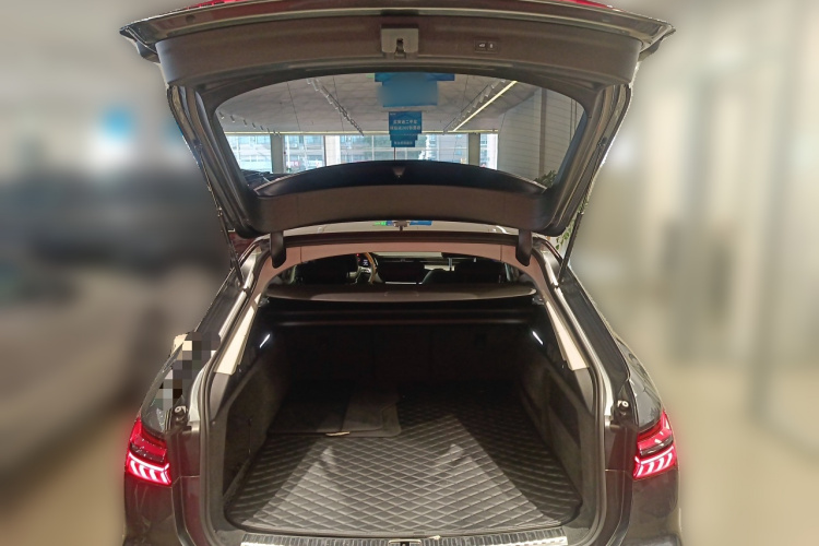 Audi A6 (Imported) 2023 #21 Audi A6 (Imported) 2023 car image #21