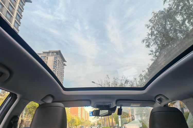 Chevrolet Charm 2020 #21 Chevrolet Charm 2020 car image #21