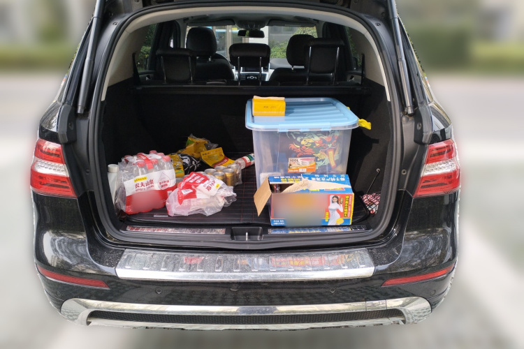 Mercedes-Benz M Class 2015 car image #21