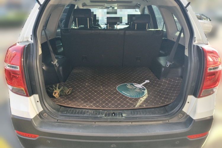 Chevrolet Captiva (Imported) 2017 car image #21