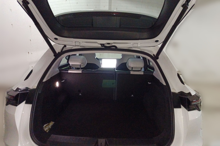 ARCFOX极狐 极狐 阿尔法T5 2025 汽车图片 #21