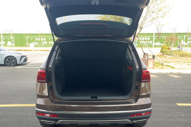 Volkswagen Tharu 2019 image de voiture #21