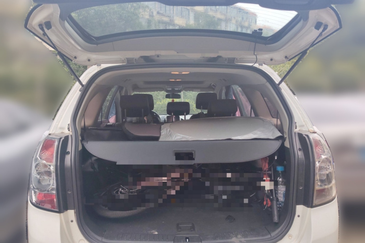 Chevrolet Captiva 2015 car image #21