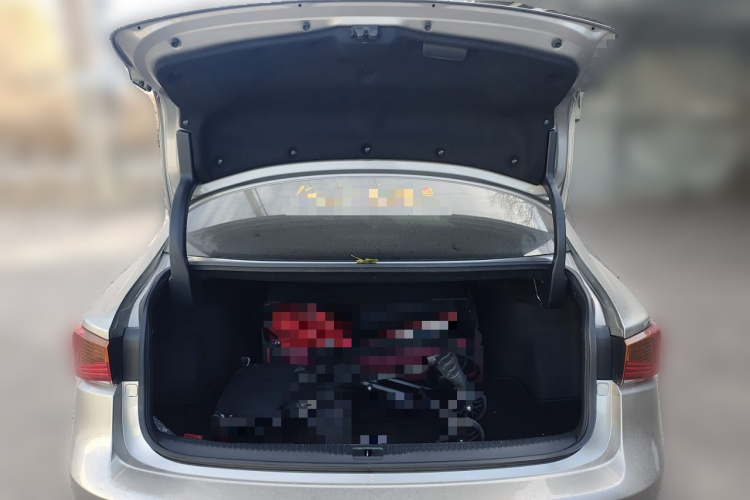 丰田 雷克萨斯IS 2017 汽车图片 #21