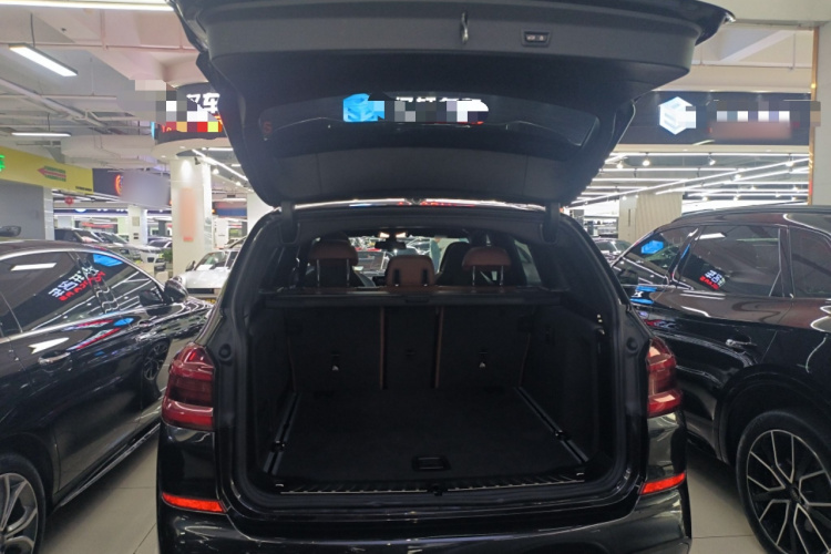 BMW X3 M 2020 car image #21