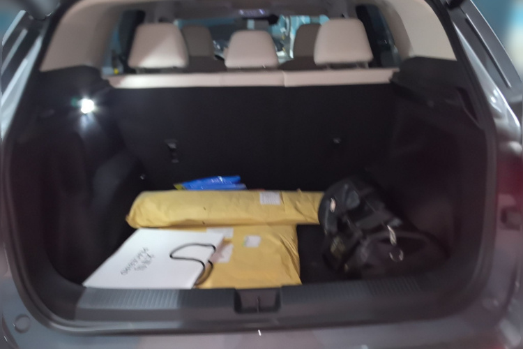 MG ES5 2025 #21 MG ES5 2025 car image #21