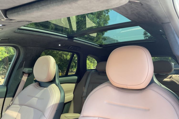 NIO ES6 2023 изображение автомобиля #21