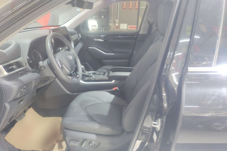 Toyota Highlander (Imported) 2022 immagine di auto #21