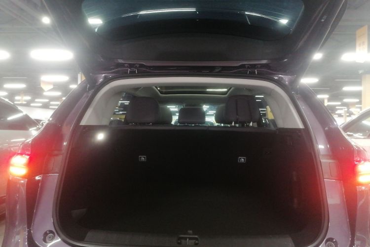 零跑汽车 零跑C10 2025 汽车图片 #21