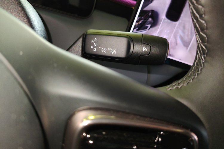 Zeekr MIX 2025 صورة سيارة #21