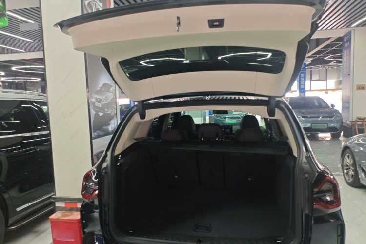 BMW iX3 2022 #21 BMW iX3 2022 car image #21