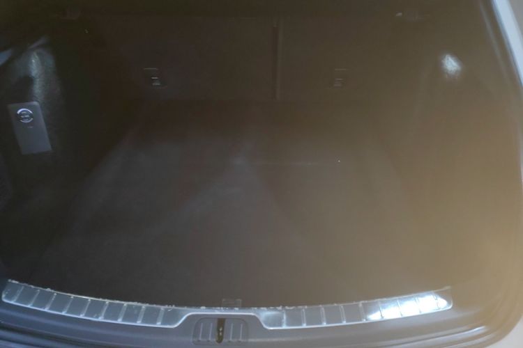 2023 car image #21