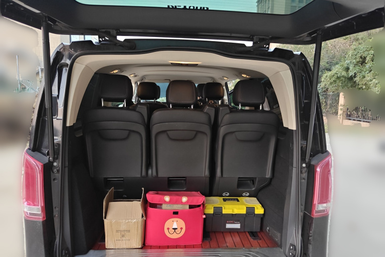 奔驰 威霆 2017 汽车图片 #21