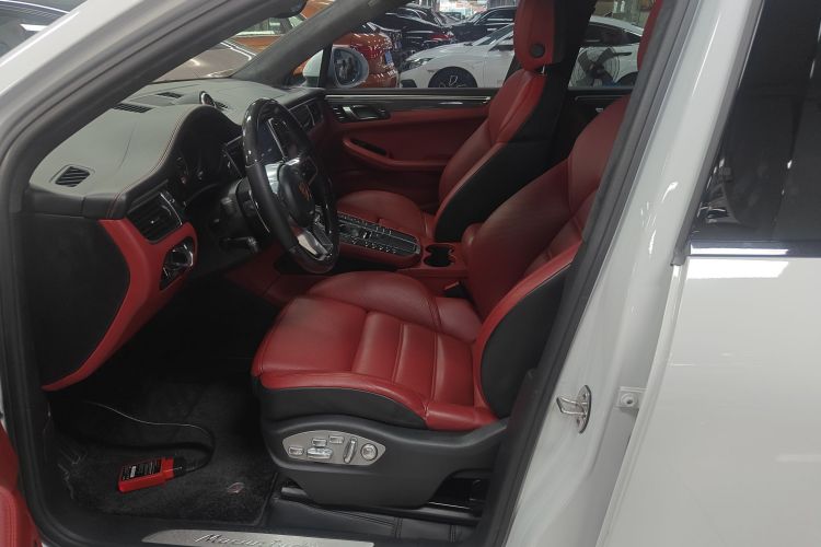 2018 #21 2018 car image #21