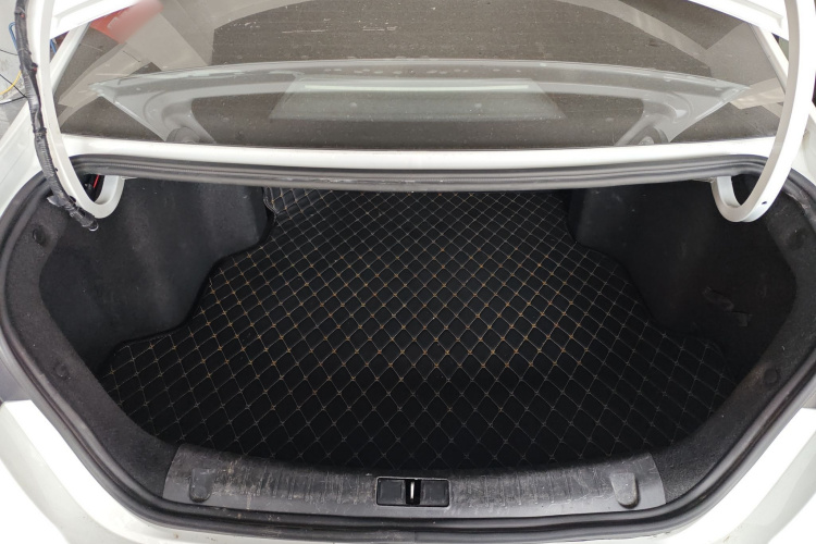 睿蓝汽车 枫叶60s 2022 汽车图片 #21