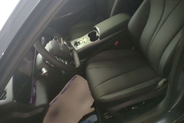 BYD Seal 2024 изображение автомобиля #21