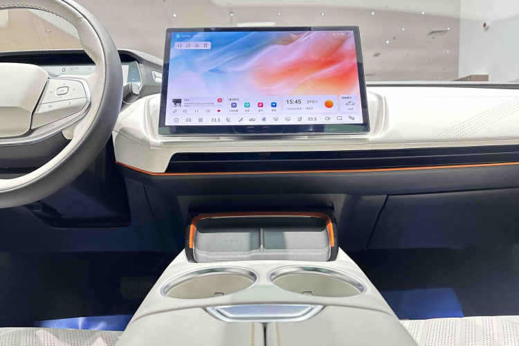 Deepal SL03 2023 car image #21