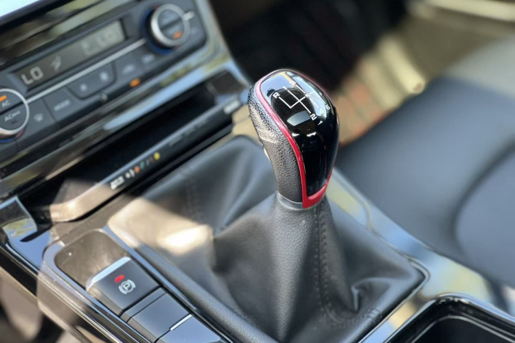 GEELY Emgrand GS 2021 #21 GEELY Emgrand GS 2021 immagine di auto #21