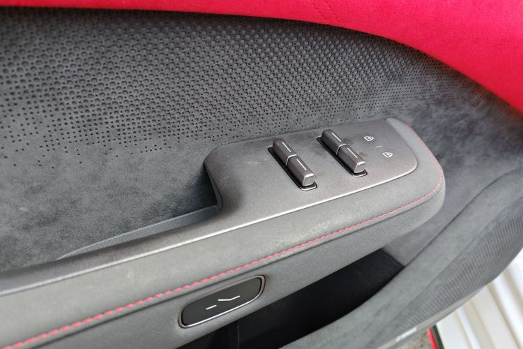 极氪 极氪001 FR 2025 汽车图片 #21