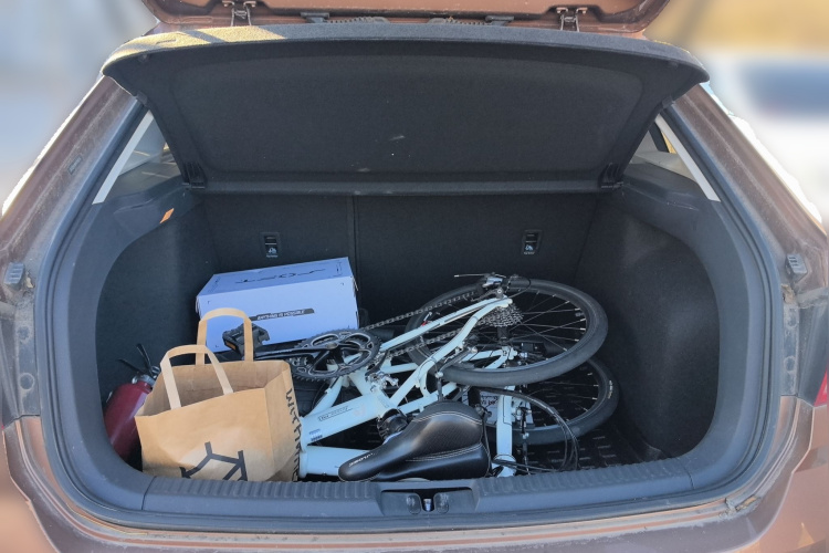 Volkswagen Gran Lavida 2017 immagine di auto #21