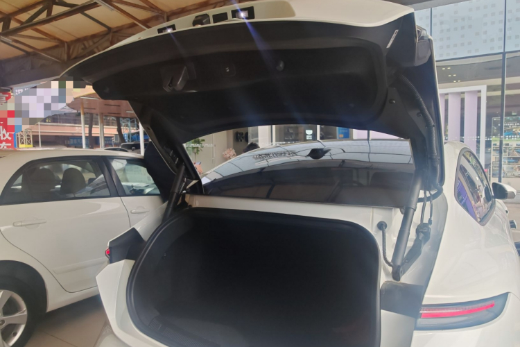 NIO ET5 2023 car image #21