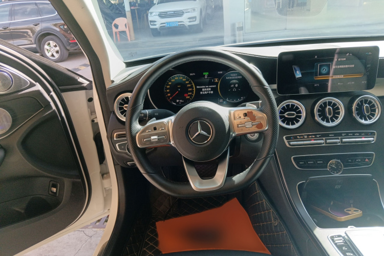 Mercedes-Benz C Class 2021 car image #21