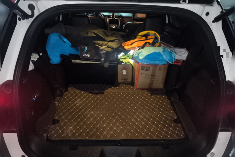 Ford Explorer (Imported) 2018 car image #21