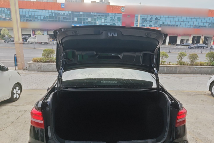 Volkswagen Lavida 2018 car image #21