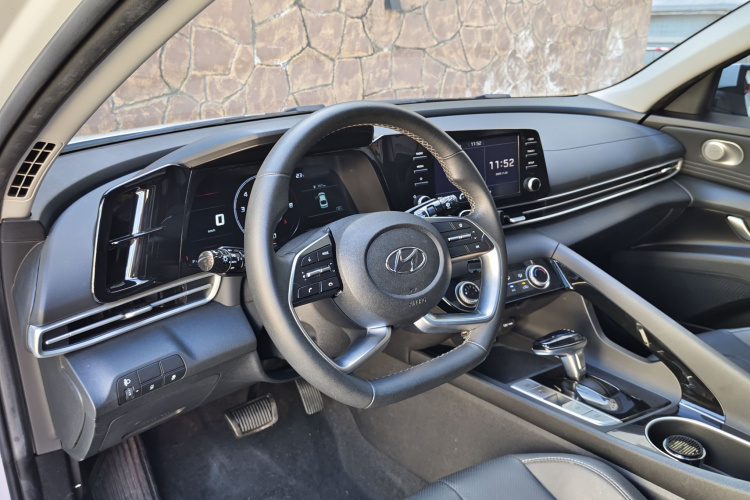 现代 伊兰特 2021 汽车图片 #21