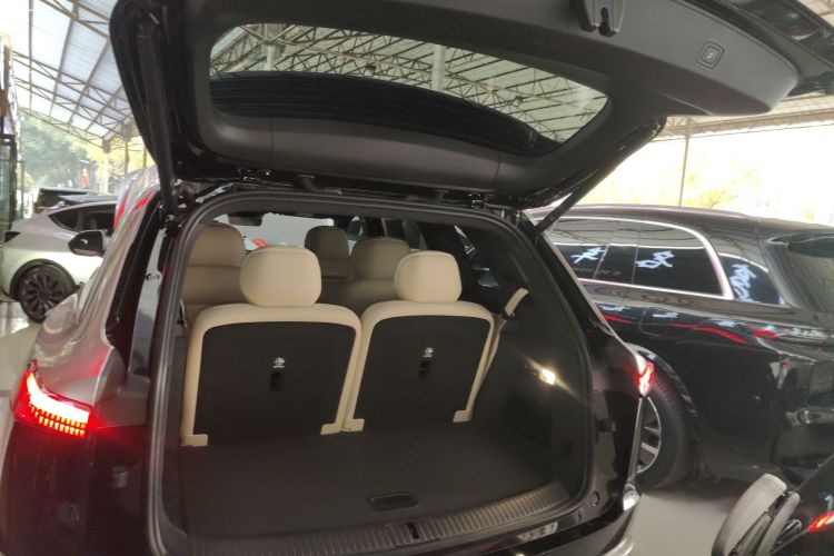 2025 image de voiture #21