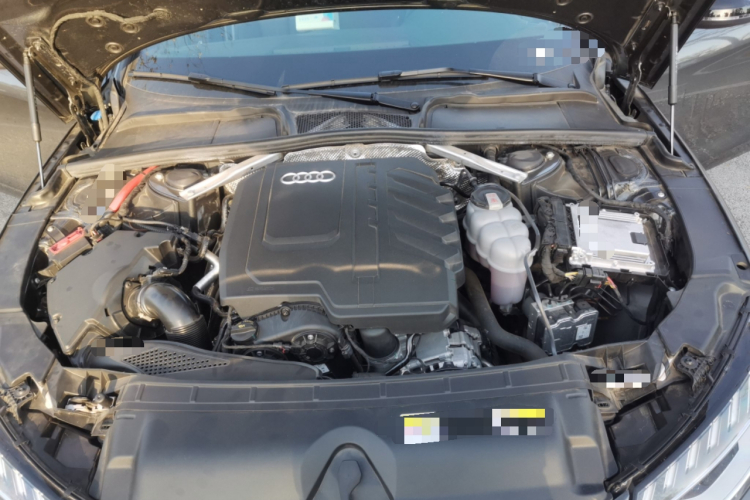 Audi A4L 2024 car image #21