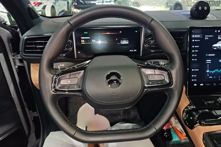 NIO ES8 2020 car image #21