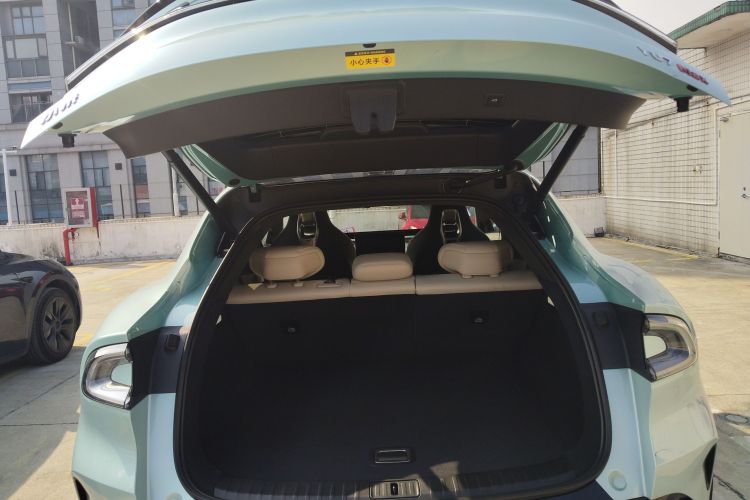 小米汽车 小米YU7 2025 汽车图片 #21