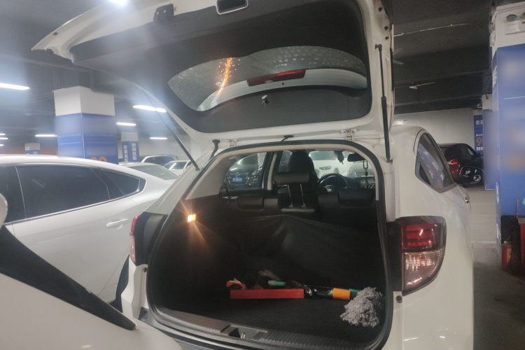 Honda VEZEL 2018 car image #21